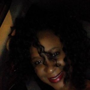 Meet your Posher, Quinesha